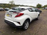 Toyota C-HR Flow *Kamera*Scheckheftgepflegt*SHZ - Toyota C-HR: Flow