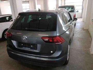 Volkswagen Tiguan - 3