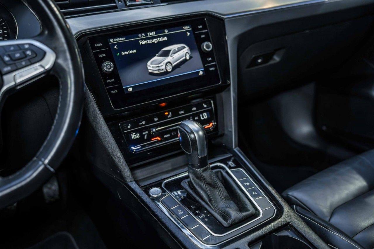 Volkswagen Passat 2.0 TDI DSG Elegance 2x R-Line AHK STAHZG