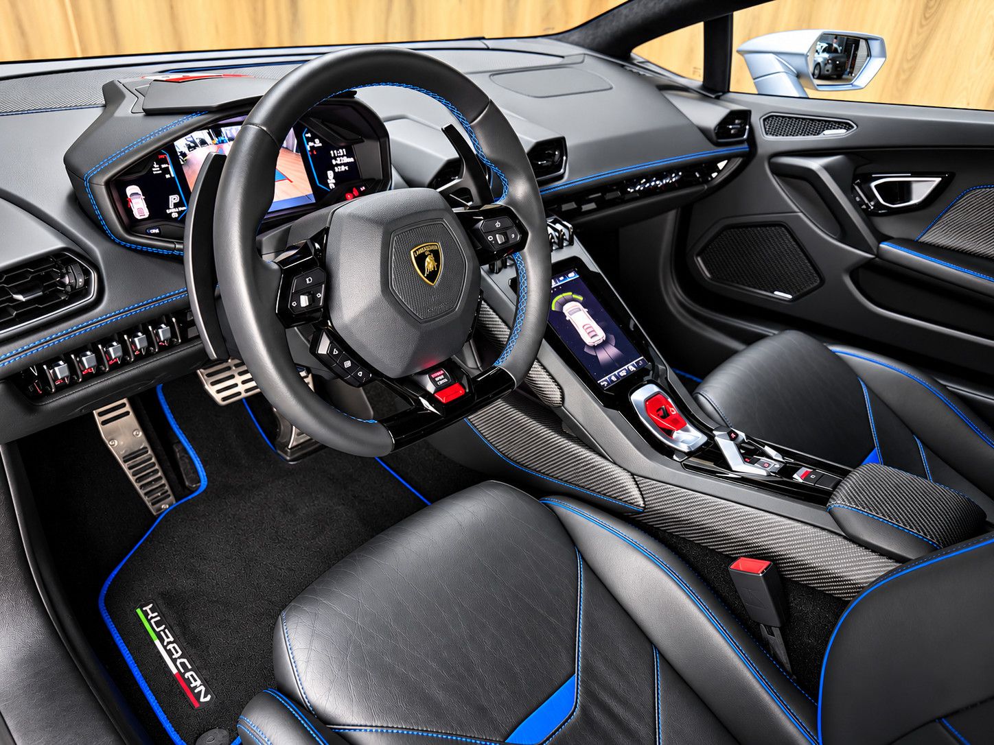 Fahrzeugabbildung Lamborghini Huracan Huracán EVO V10/LIFT/SENSONUM/KAMERA/ACC