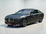 BMW 750E xDrive Design Pure Excellence*PANO*VOLLVOLL