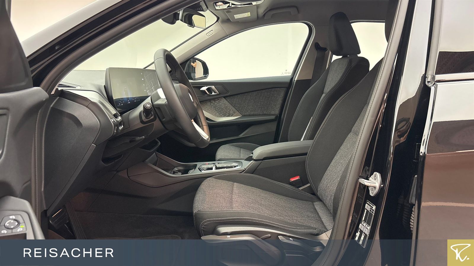 BMW 120 A DrA ParkAs LED Sitzhz Komfortzg Klima foto 4