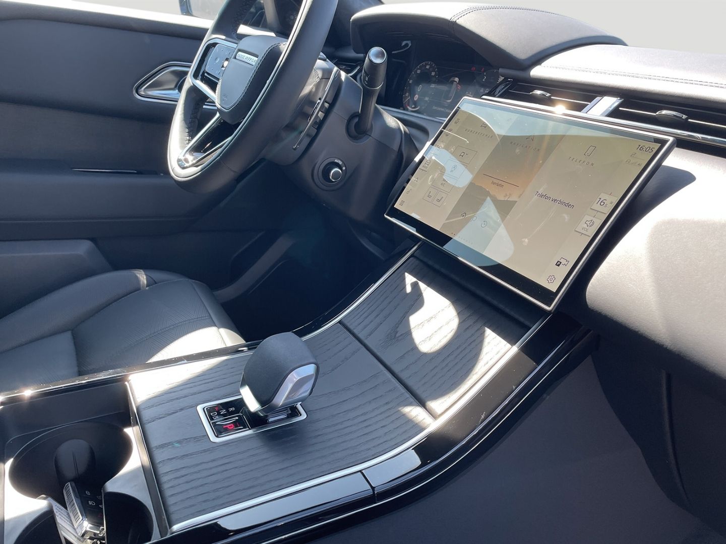 Land Rover Range Rover Velar - Bild 12