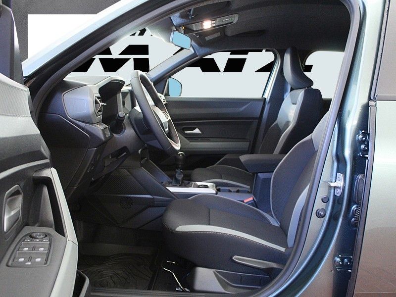 Fahrzeugabbildung Dacia Duster mild hybrid 130 Extreme*Winterpaket*