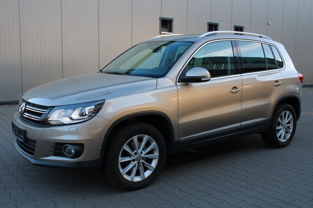 Volkswagen Tiguan 2.0 TDI Sport&Style 4Motion AHK/Panorama