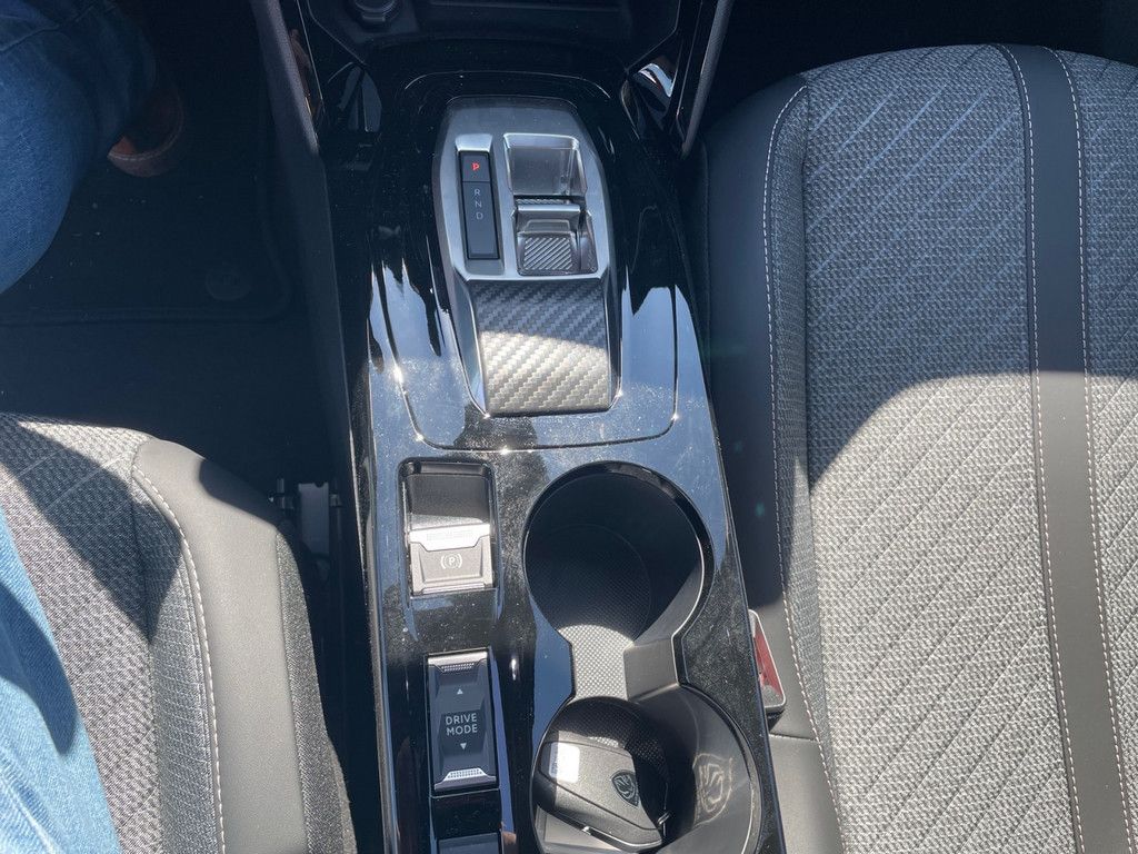 Peugeot 2008 - Bild 15