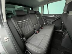 VW Tiguan Cup Sport & Style BMT/PANO / GARANTIE/AHK VW Tiguan Cup Sport & Style BMT/PANO / GARANTIE/AHK