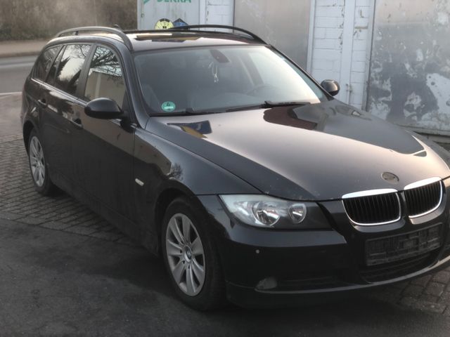 BMW 320d touring