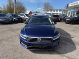 Volkswagen Passat Variant 2.0 TDI DSG LED Navi AHK Pano 2.H - Volkswagen Passat: Kombi, 2.0