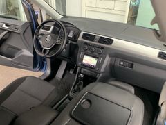 Fahrzeugabbildung Volkswagen Caddy 2,0 TDI BMT Beach / Camping / Klappbett