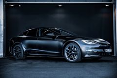 TESLA Model S PLAID - Yoke - Satin Black Matt - 1020PS
