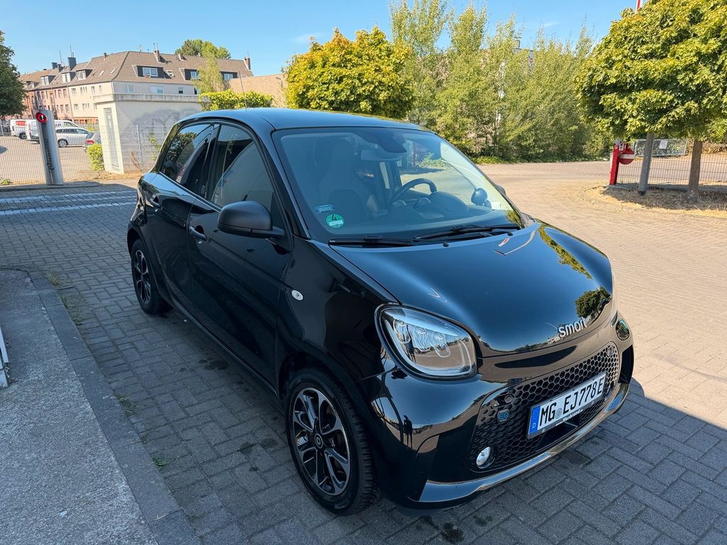 Image of Smart ForFour