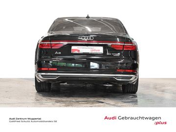 Audi A8 - 6