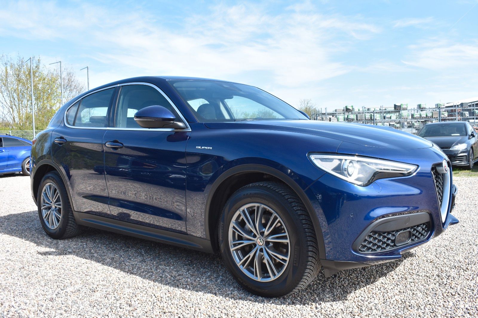 Fahrzeugabbildung Alfa Romeo Stelvio Super Q4 Keyless Go AHK