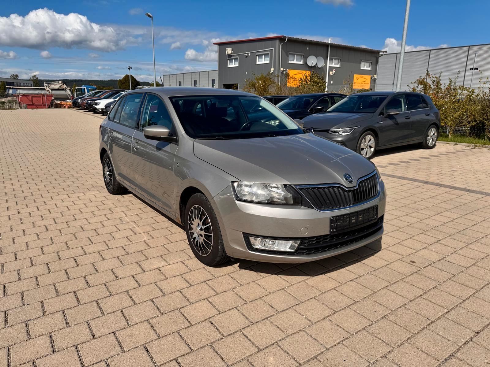 Skoda Rapid Spaceback Ambition / 1.Hand / EURO 5