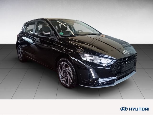 Fahrzeugabbildung Hyundai i20 FL (MY25) 1.0 T-GDI (100 PS) 7-DCT 2WD Trend