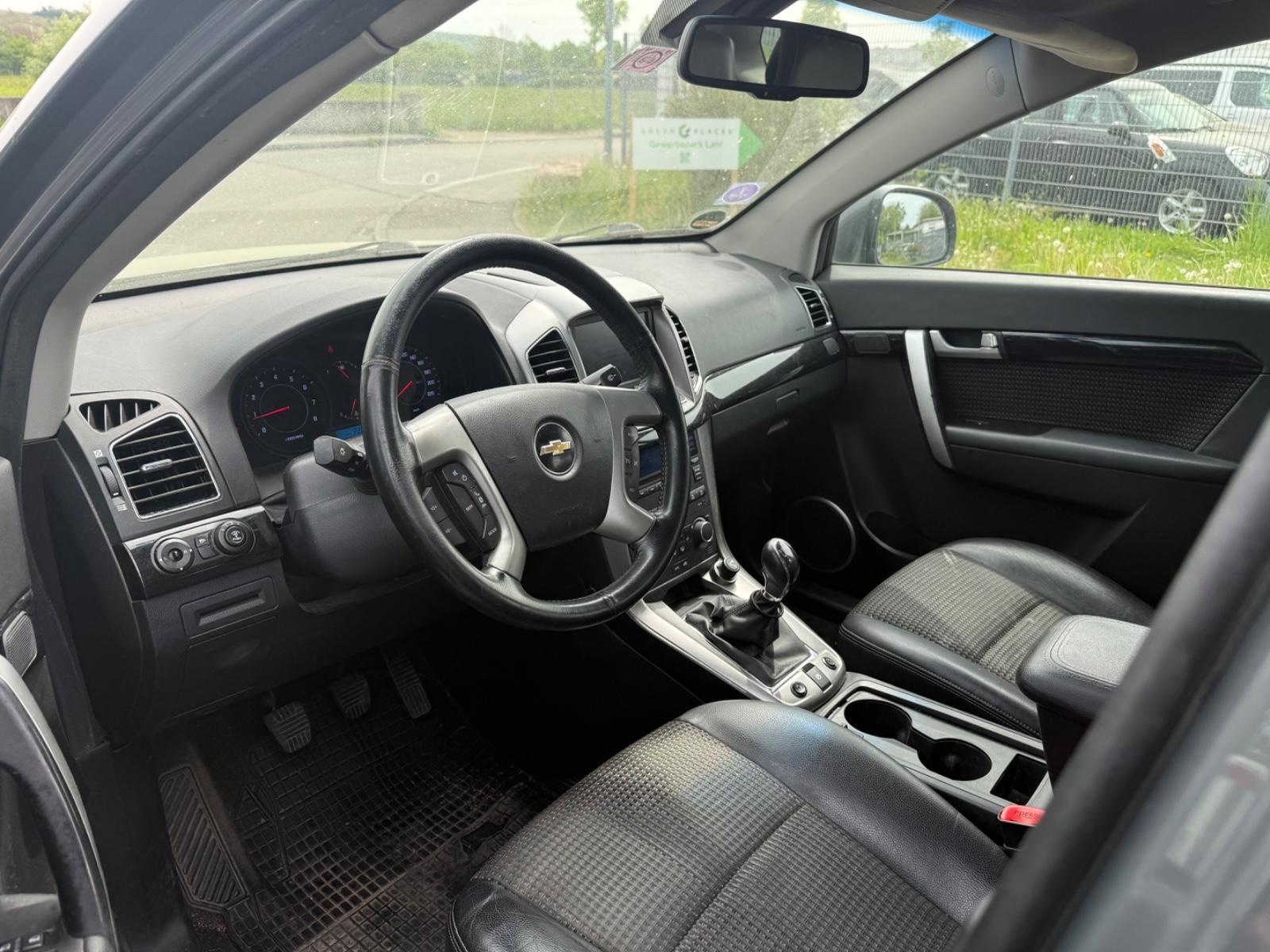 Chevrolet Captiva 2013 — photo 9