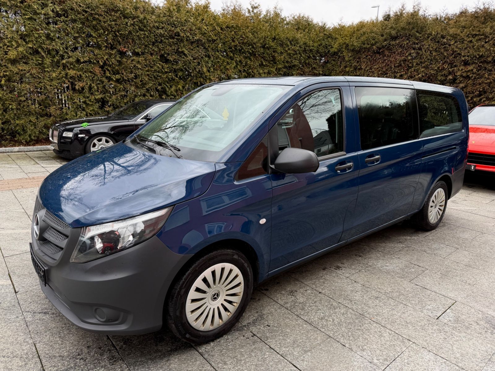 MERCEDES-BENZ Vito Tourer 114 CDI Pro Aut. extralang *8-Sitze*