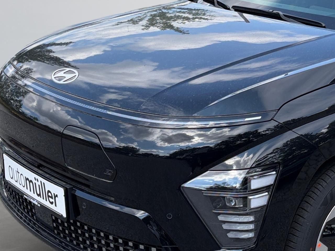 Fahrzeugabbildung Hyundai Kona Prime Elektro 2WD 360 ACC AUT Akustikglas