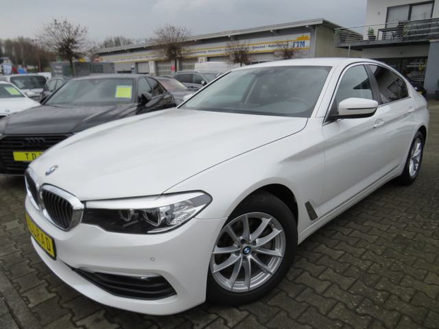 BMW 520dA Lim. xDrive *LED*HK*AHK *GARANTIE