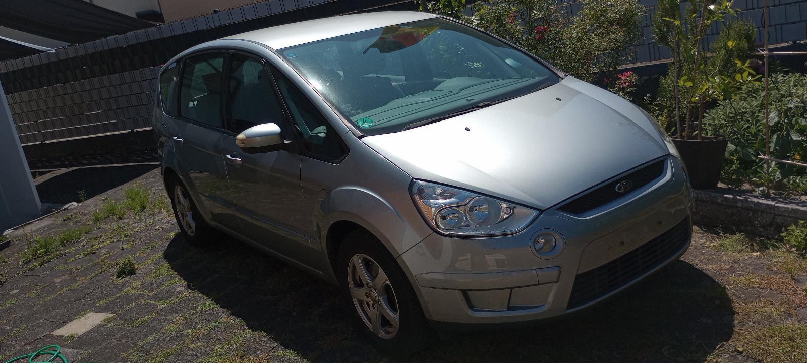 Ford S-MAX Trend Alu 8fach bereift Motorprobleme