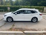 Toyota Corolla 1,8 Hybrid Business Edition Touring ... - Toyota Corolla: Business Edition