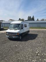 Mercedes-Benz 210 D Wohnmobil - Mercedes-Benz Sprinter: 210 D