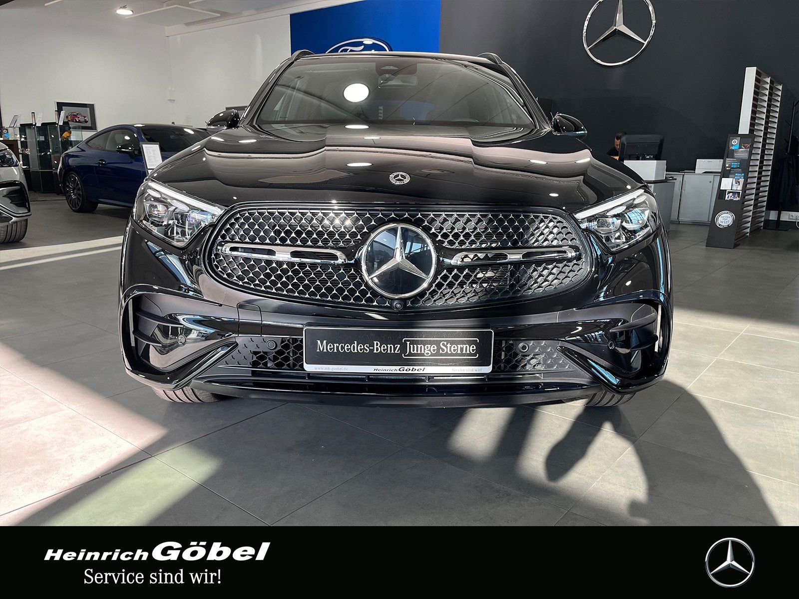 Fahrzeugabbildung Mercedes-Benz GLC 450 d AMG+PANO+AHK+AIRMATIC+STANDHZ.+BURMEST