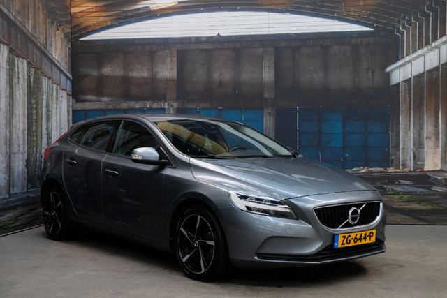 Volvo V40 2.0 D2 R-Sport Klima*Full-LED*Navi*PDC*Alu