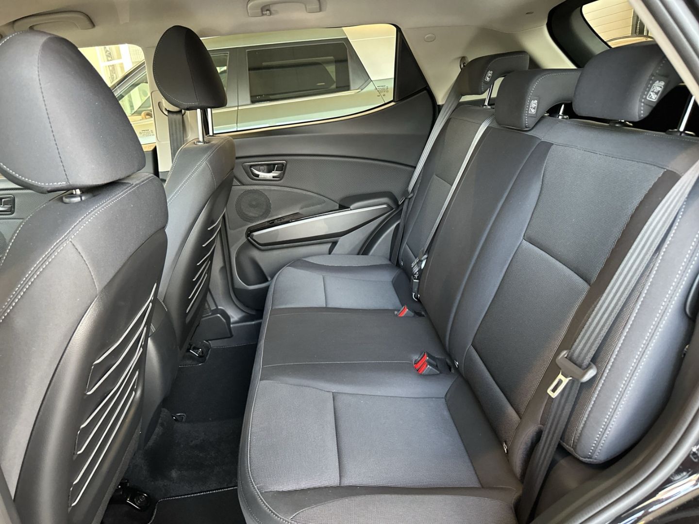 Fahrzeugabbildung Ssangyong Tivoli Nomad AT Navi LED CarPlay  SHZ.