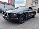 Ford Mustang 4.0  V6 TOP Optik *black is black* - Ford Mustang aus 2004