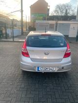 Hyundai i30 CW 1.4 Comfort Hyundai | 1. Hand | TÜV Neu - gebrauchte Hyundai i30 aus dem Jahr 2009