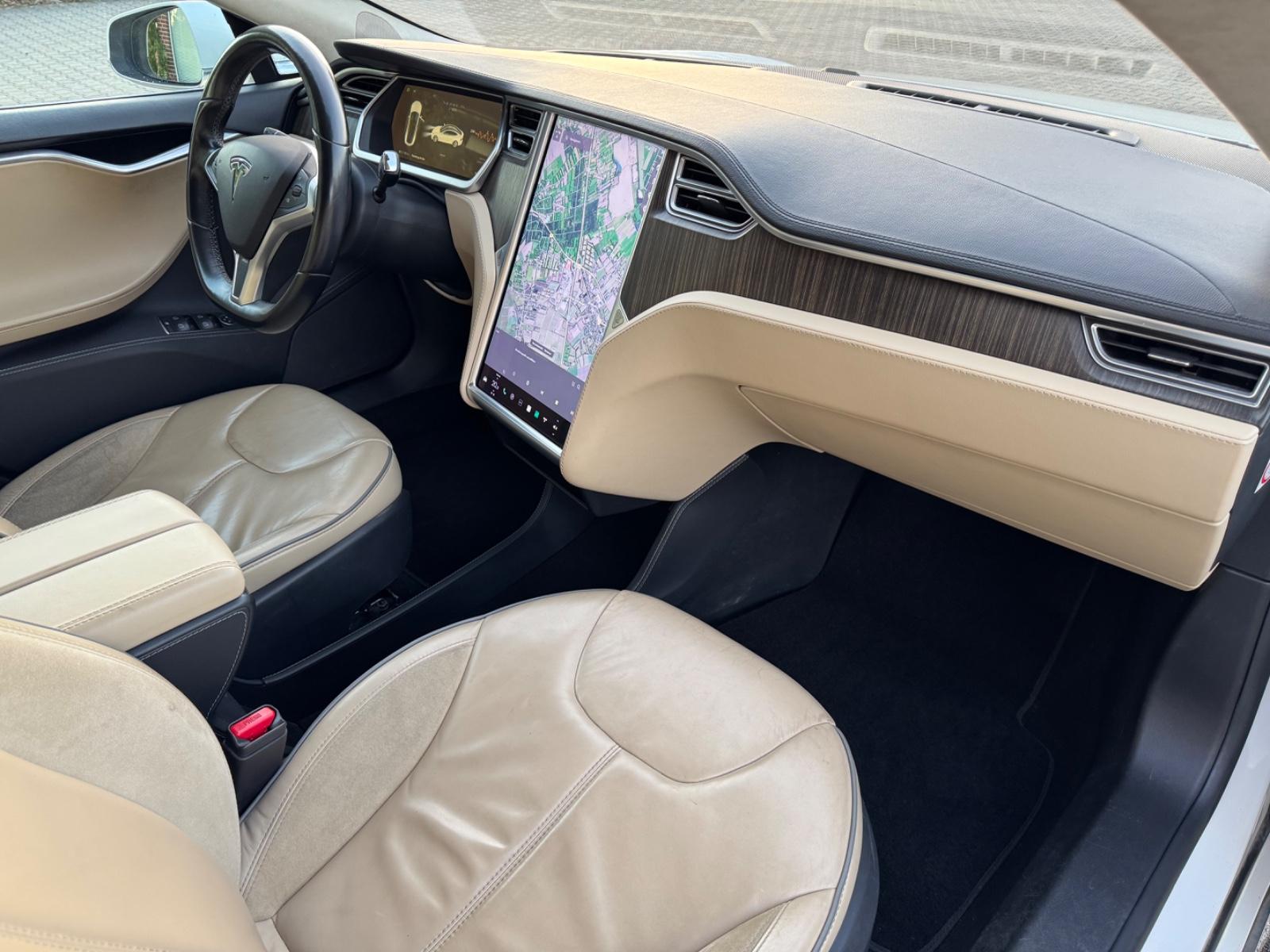 TESLA MODEL S P85 421CH - SUPERCHARGE GRATUITE - SOH 95.8%