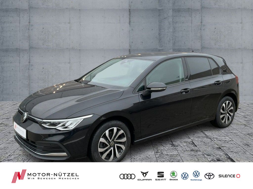 Golf VIII 1.5 TSI ACTIVE 5JG+LED+STHZG+HARMAN+VC