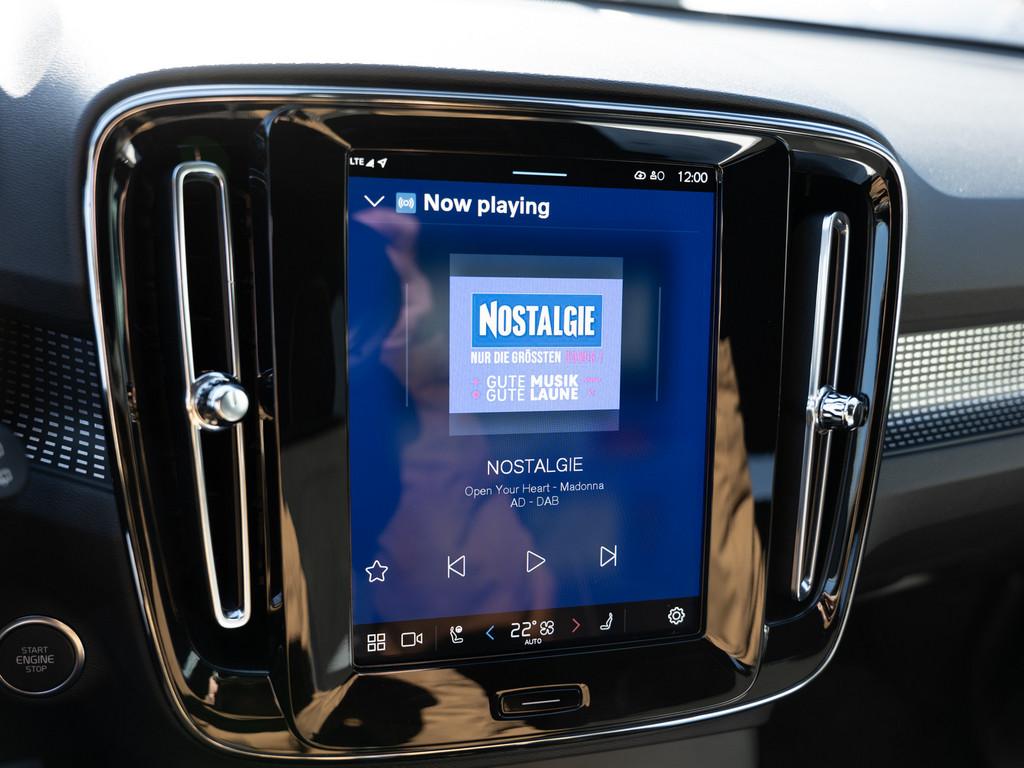 Volvo XC40 B3 Plus Dark SHZ LED NAVI MEMORY H/K 360°