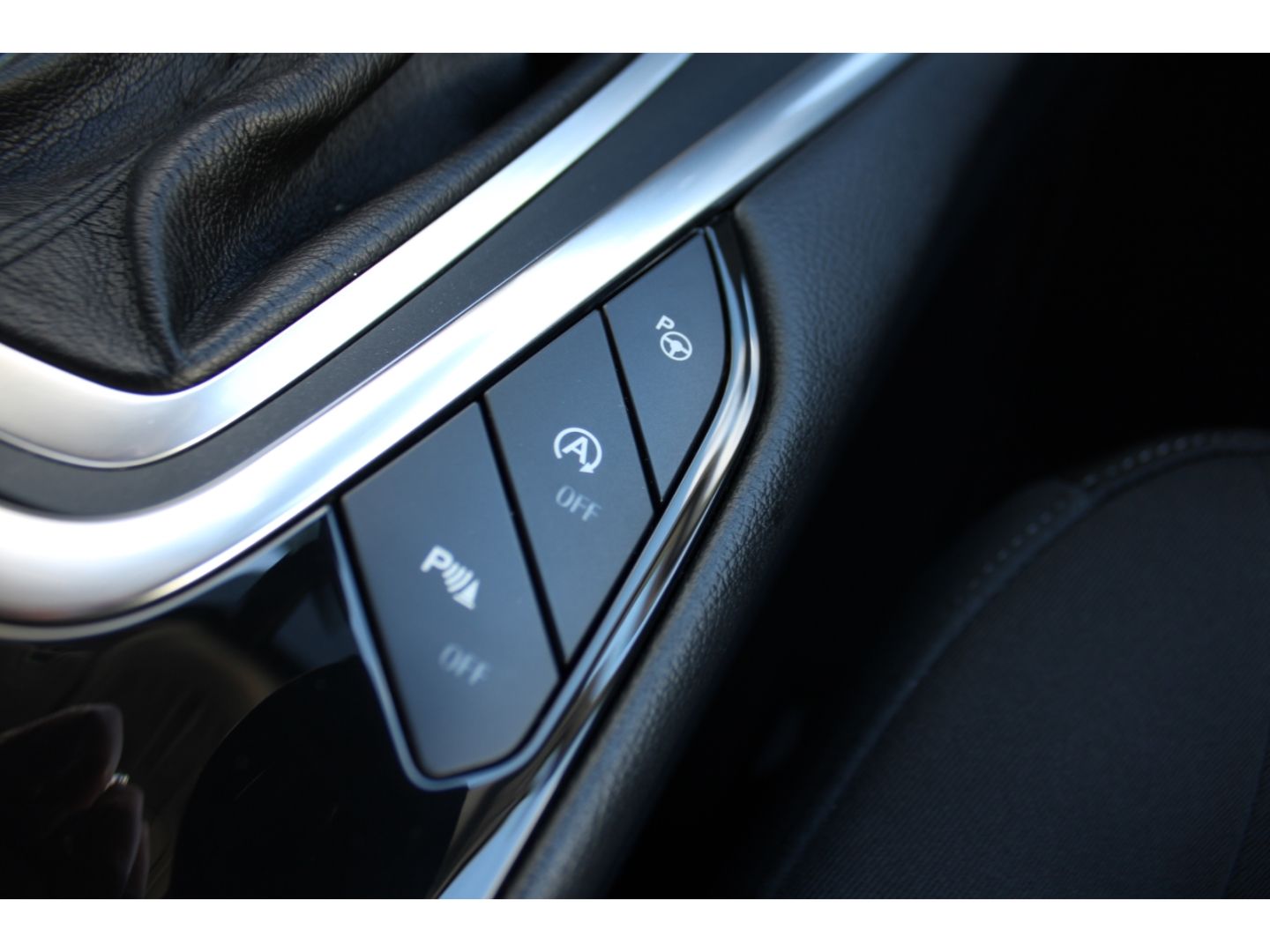 Fahrzeugabbildung Ford Galaxy Titanium 7 Sitze AHK Navi Pano GRA GJR PD