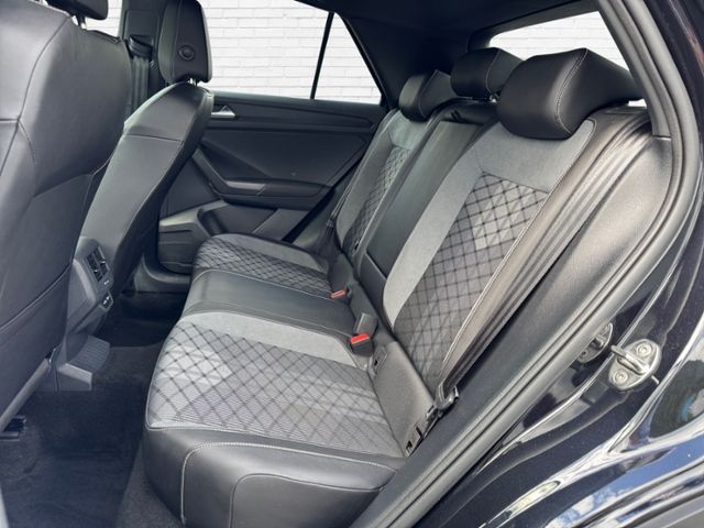 Fahrzeugabbildung Volkswagen T-Roc R-Line 4Motion DSG KLIMA LED NAVI ALU