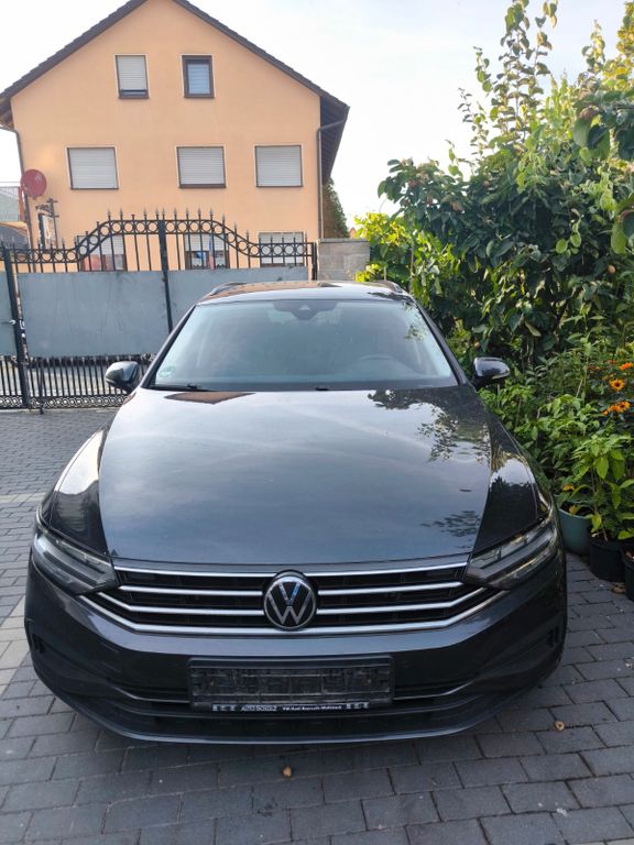Image of Volkswagen Passat Variant