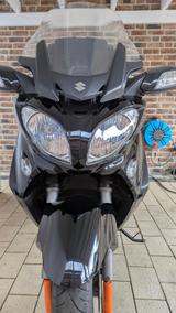 Suzuki Burgman AN 650 Z Executive - ROLLER BURGMAN 650
