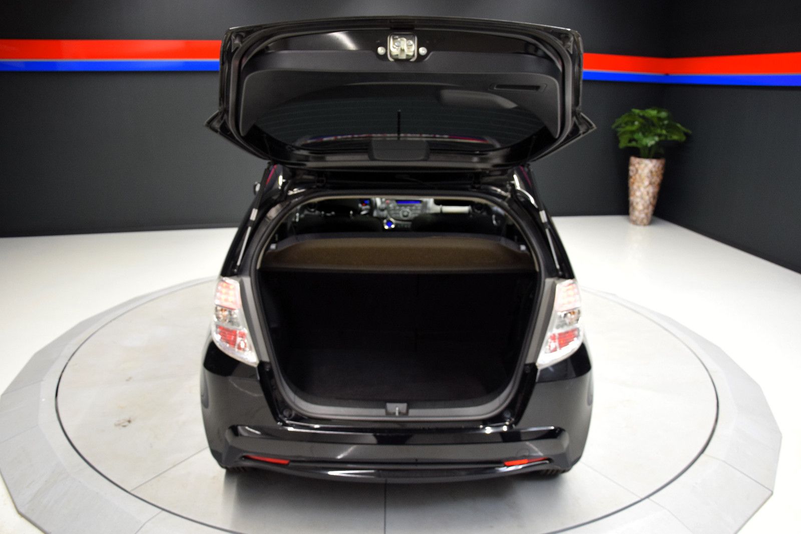 Fahrzeugabbildung Honda Jazz Hybrid Elegance *Automatik Tempomat *Pano