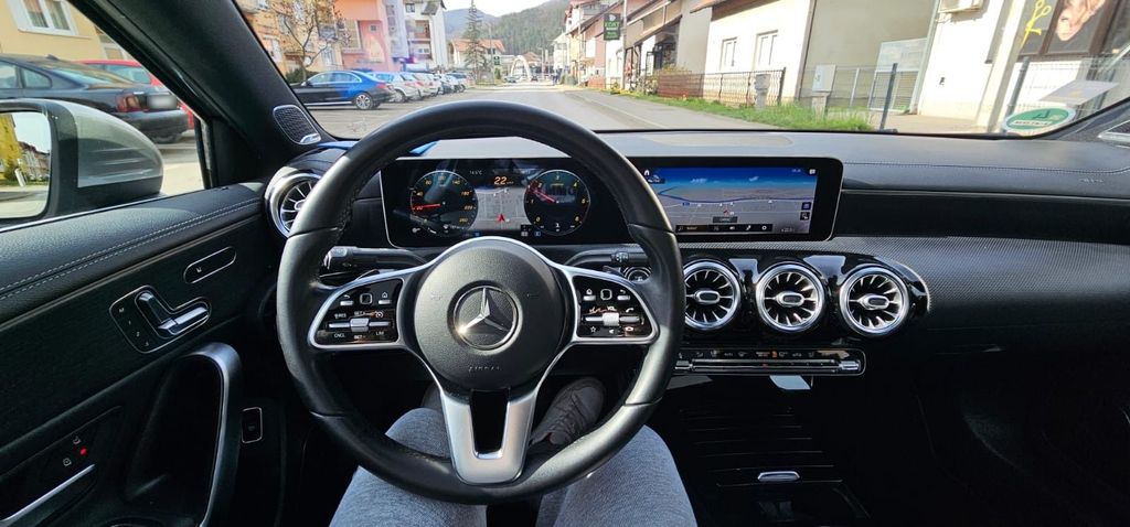 Image of Mercedes-Benz A 180