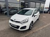 Kia Rio 1.4 Spirit PDC SHZ LHZ - Kia Rio: Kleinwagen
