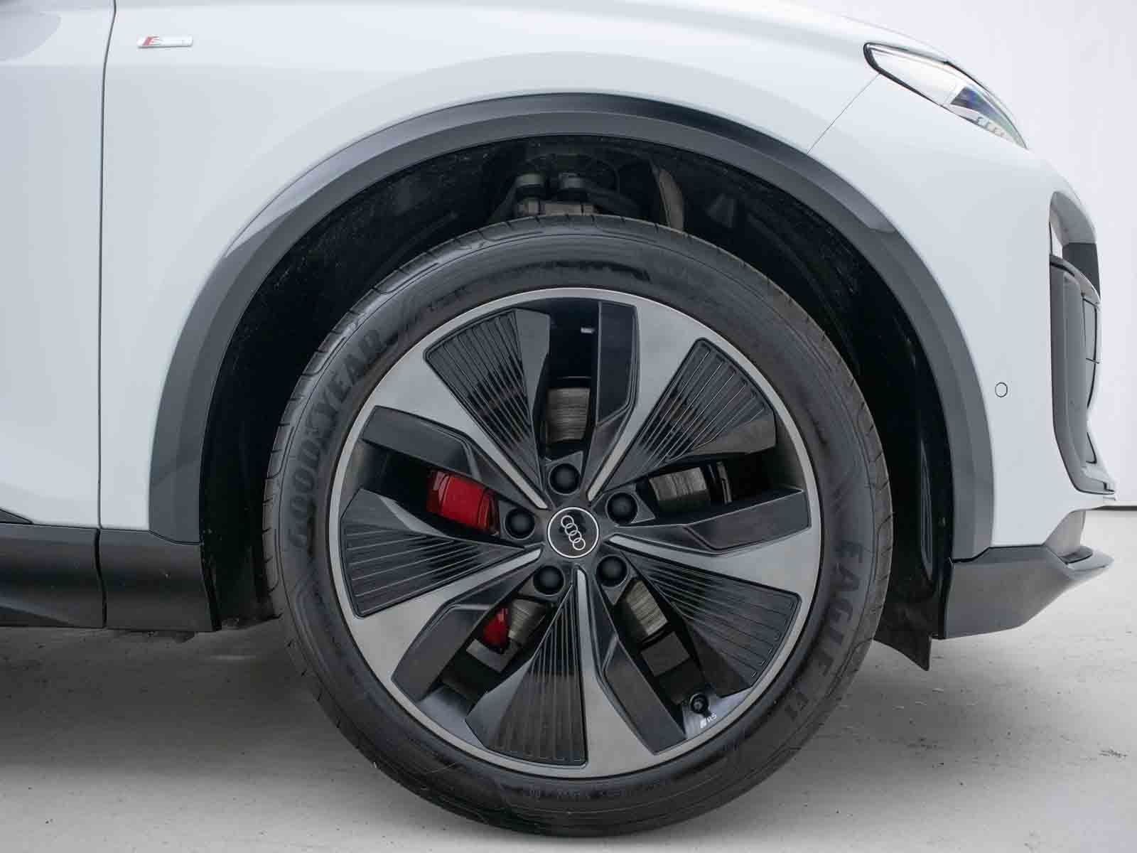 Audi Q6 e-tron - Bild 11