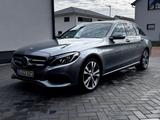 Mercedes-Benz 220 - Mercedes-Benz 220: Automatik