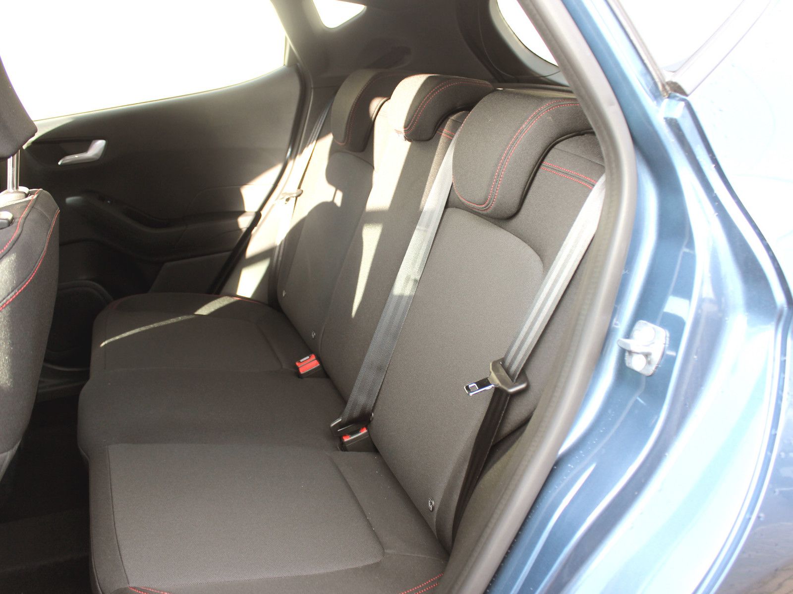 Fahrzeugabbildung Ford Fiesta ST-Line 1,0 EcoBoost Hybrid