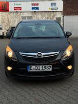 Opel Zafira C Tourer 1.4 Turbo, Navi, 7 sitzen  - Opel Zafira Tourer in Bochum