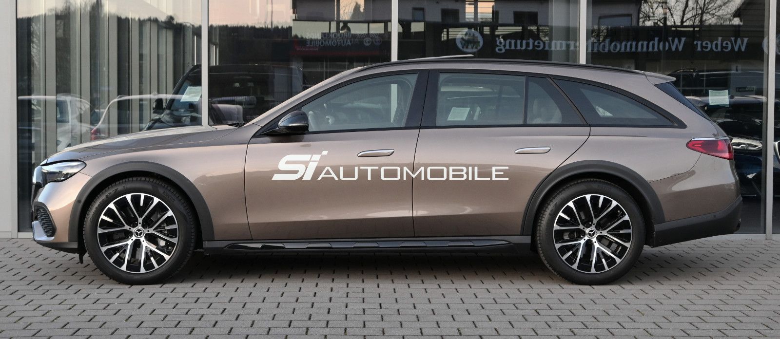 Fahrzeugabbildung Mercedes-Benz E 220 d 4M T All-Terrain °PANO°SITZKLIMA°STANDHZ