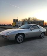 Porsche 928 automatic - graue Porsche 928