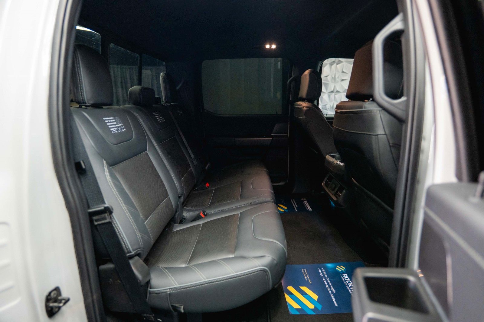 Fahrzeugabbildung Ford F150 3.5L V6 PowerBoost RAPTOR Twin-Turbo 4x4