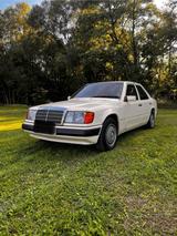 Mercedes-Benz Mercedes Benz W124 250D Taxi - gebrauchte Mercedes-Benz 250 aus dem Jahr 1993